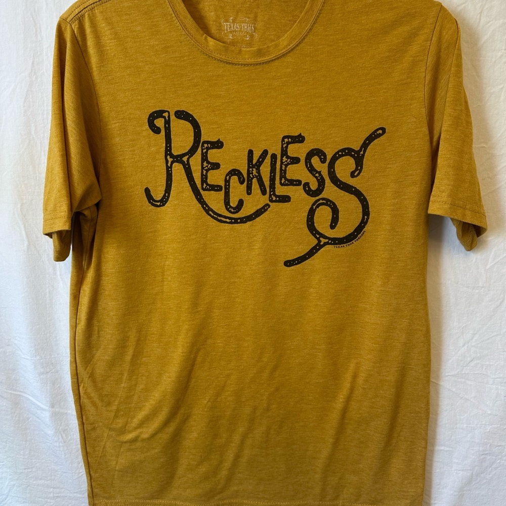 Texas True Threads Reckless Graphic Tee Mustard Yellow Size Small